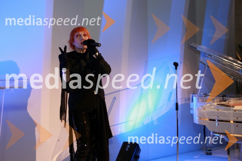 Josipa Lisac, hrvaška pevkaPredstavitev nove slovenske blagovne znamke Luna