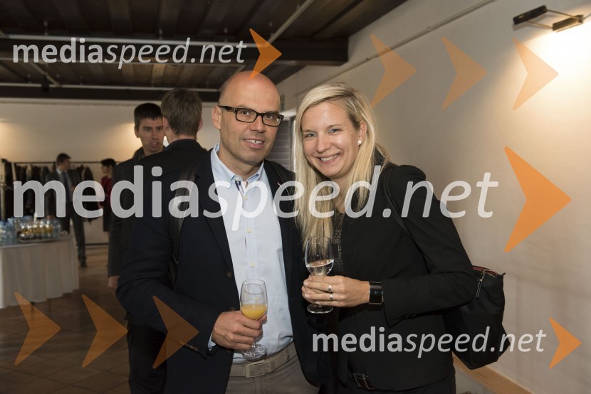 Akademija PRVA: Posel smo ljudje