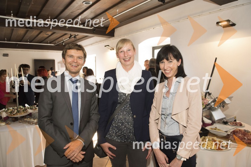 mag. Boštjan Škufca Zaveršek, izvršni direktor Prve osebne zavarovalnice, d.d.;  ... ;  ... Akademija PRVA: Posel smo ljudje