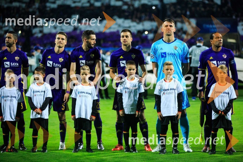 Marwan Kabha, nogometaš, NK Maribor;  Blaž Vrhovec, nogometaš;  Aleksander  Rajčević, nogometaš, NK Maribor;  Mitja Viler, nogometaš, NK Maribor;  Jasmin Handanović, nogometaš, NK Maribor;  Marcos  Tavares, nogometaš NK MariborLiverpool odločno premagal Maribor