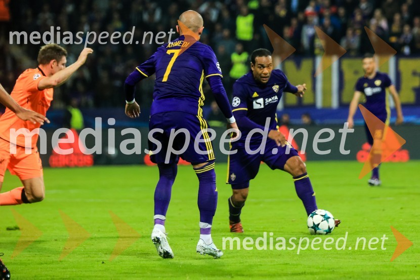  Valon Ahmedi, nogometaš, NK Maribor;  Marcos  Tavares, nogometaš NK MariborLiverpool odločno premagal Maribor
