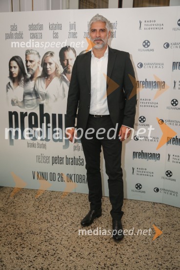  Sebastian Cavazza, dramski in filmski igralecPrebujanja, premiera filma