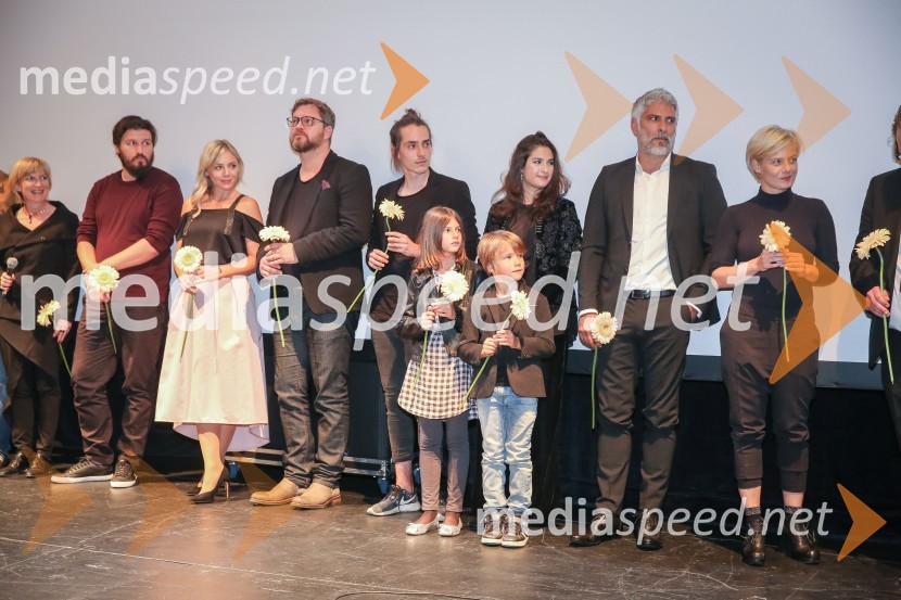  ... ;  Katarina Čas, igralka, voditeljica;  Jurij  Zrnec, igralec;  Petja Labović, igralec;  Saša Pavlin Stošić, igralka;  Sebastian Cavazza, dramski in filmski igralec;  Jana Zupančič, igralkaPrebujanja, premiera filma