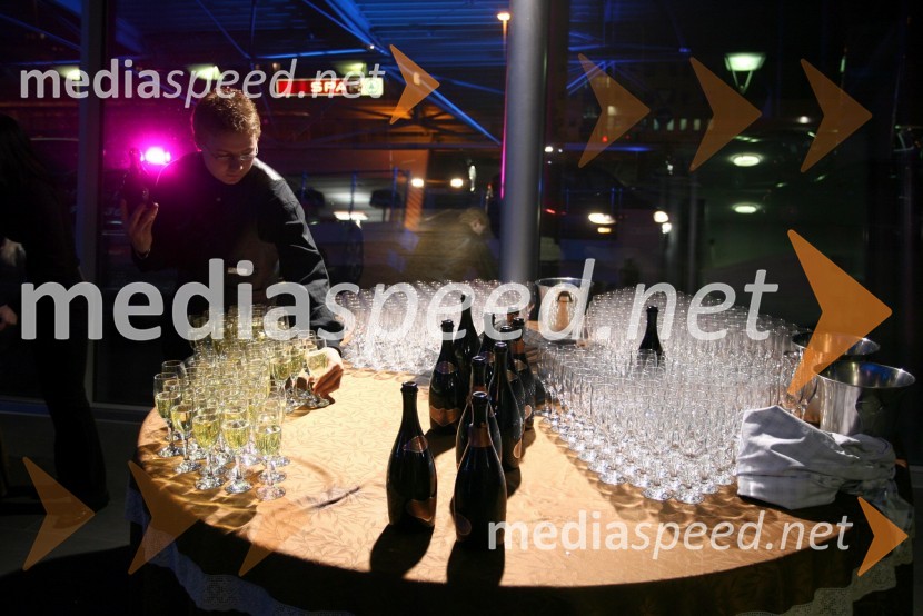 PogostitevModni dogodek Fashion show 2008 Optike Auer v Porsche Ptujska cesta Maribor