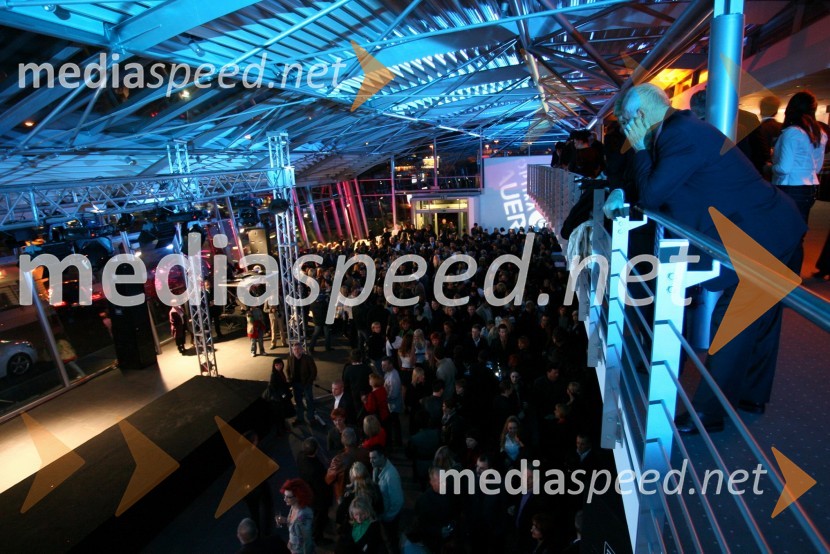 Modni dogodek Fashion show 2008 Optike AuerModni dogodek Fashion show 2008 Optike Auer v Porsche Ptujska cesta Maribor