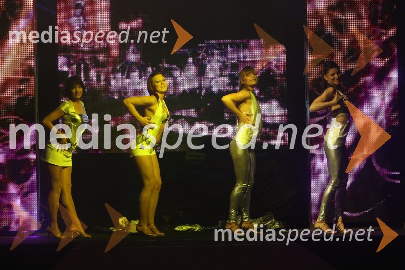 PlesalkeModni dogodek Fashion show 2008 Optike Auer v Porsche Ptujska cesta Maribor