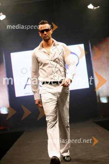 Gašper Grošelj, manekenModni dogodek Fashion show 2008 Optike Auer v Porsche Ptujska cesta Maribor