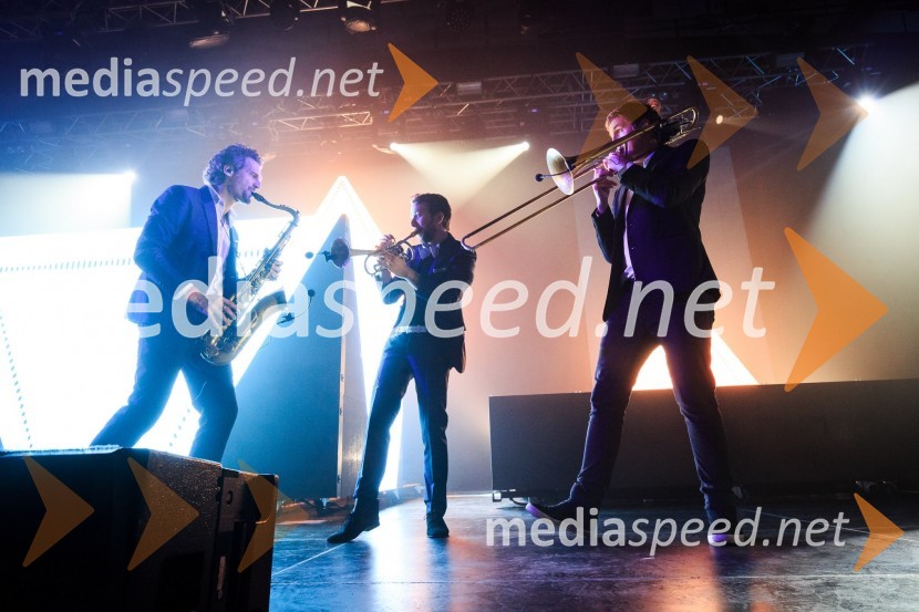  Sebastian Grimus, saksofonist, Parov stelar;  Marc Osterer, trobentač, Parov stelar;  Jakob Mayr, pozavnist, Parov stelarParov Stelar