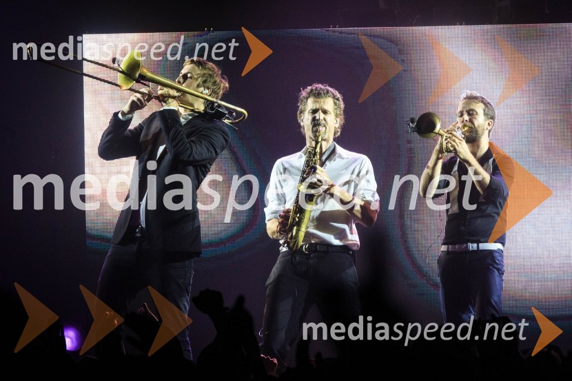  Jakob Mayr, pozavnist, Parov stelar;  Sebastian Grimus, saksofonist, Parov stelar;  Marc Osterer, trobentač, Parov stelarParov Stelar