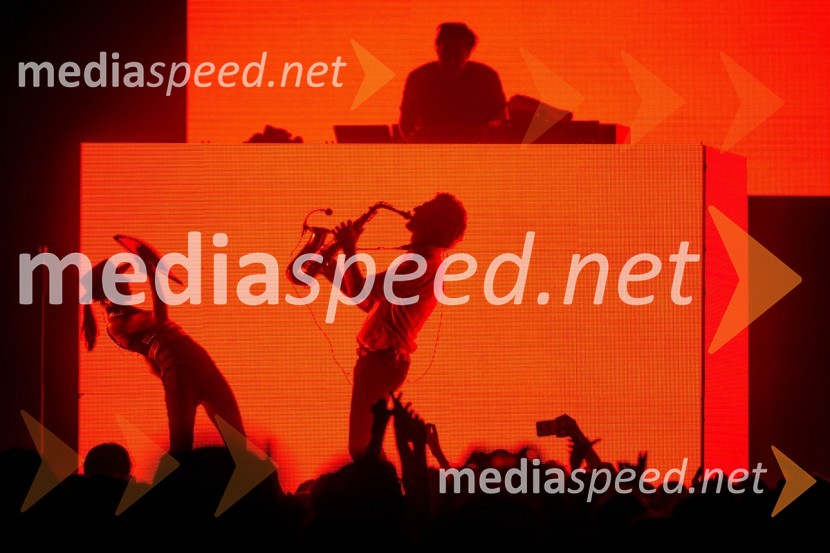  Cleo Panther, pevka, Parov stelar;  Sebastian Grimus, saksofonist, Parov stelar;  ... Parov Stelar