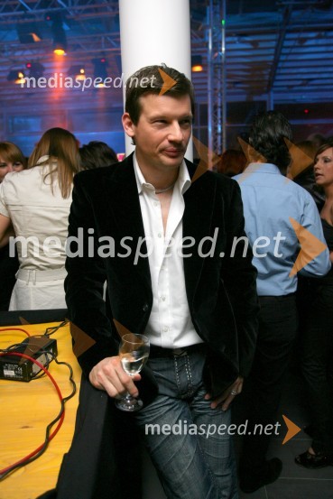 Jurij Bradač, manekenModni dogodek Fashion show 2008 Optike Auer v Porsche Ptujska cesta Maribor