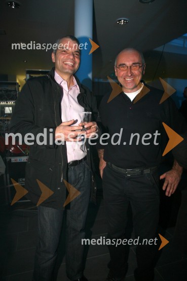Saša Arsenovič, direktor podjetja S.Oliver SLO in Andrej Hajdinjak, direktor Porsche MariborModni dogodek Fashion show 2008 Optike Auer v Porsche Ptujska cesta Maribor