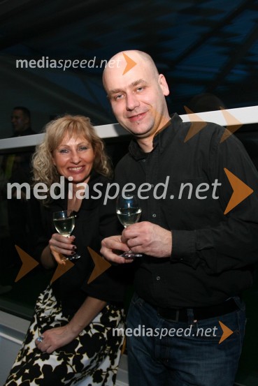 ObiskovalcaModni dogodek Fashion show 2008 Optike Auer v Porsche Ptujska cesta Maribor