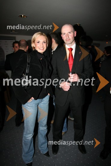 ... in Roman Brcar, Casino Mond Šentilj, vodja igralniškega trženja in gostiteljevModni dogodek Fashion show 2008 Optike Auer v Porsche Ptujska cesta Maribor