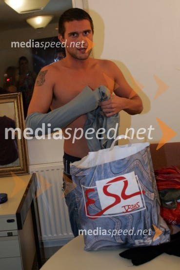 Luka Nižetić, hrvaški pevecPeta noč, snemanje oddaje televizije Net TV Maribor