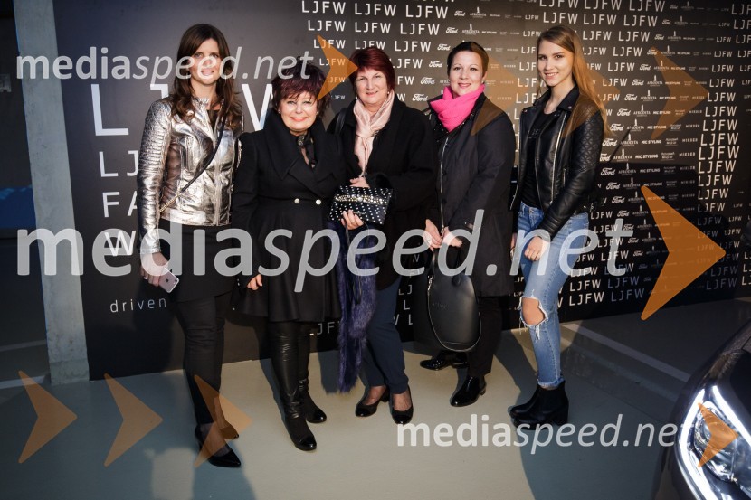  ... ;  Zdenka  Kahne, kozmetika Kahne;  ... ;  ... ;  ... Ljubljana Fashion Week (LJFW) 2017, četrti dan