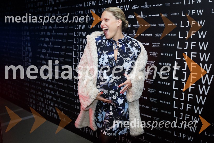  Manja Stević Plesnar, voditeljicaLjubljana Fashion Week (LJFW) 2017, četrti dan