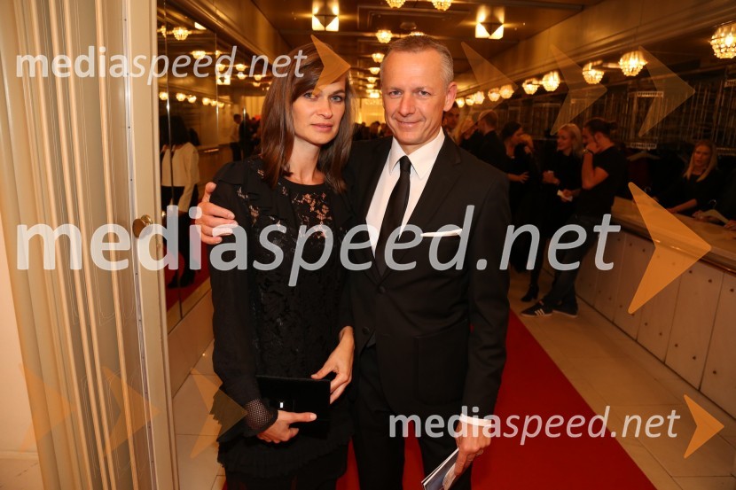  Mojca Kac;  Andrej Kac, odvetnikSilfida, premiera baleta