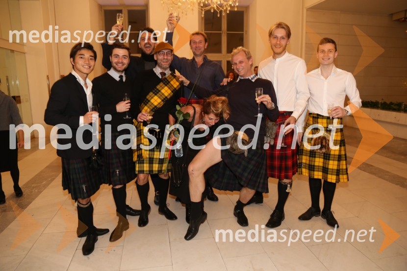  Yuya Omaki, baletni solist;  Ionut Dinita, baletni plesalec;  Cristian Popovici, baletni plesalec;  Tiberiu Marta, baletni plesalec;  Vasilij Kuzkin, baletni plesalec;  Karina Elver, koreografinja;  Vadim Kurgajev, baletni plesalec;  Sytze Jan Luske, baletni plesalec;  Filip Jurič, baletni plesalecSilfida, premiera baleta