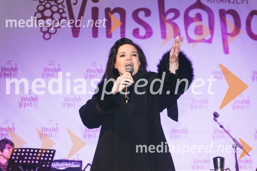  Alenka Gotar, operna pevkaŽupanov VIP sprejem na Vinski poti