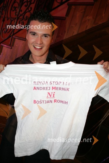 Andrej Mernik, voditelj oddajePeta noč, snemanje oddaje televizije Net TV Maribor