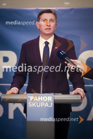  Borut Pahor, predsednik Republike SlovenijeBorut Pahor ostaja predsednik Republike Slovenije
