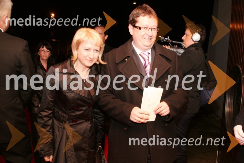 ObiskovalcaŽupanov dobrodelni ples 2008