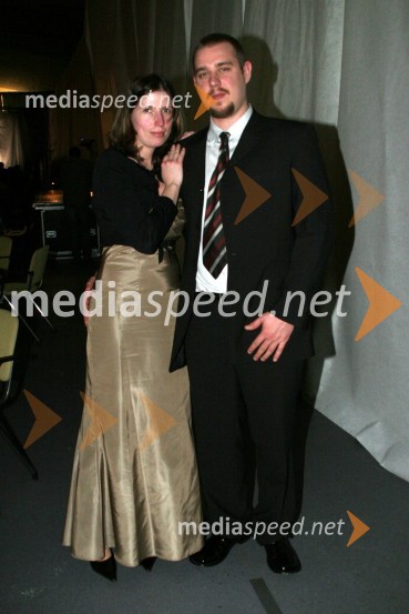 Iztok Sebič in Nina Klisarič, moderatojra spletne strani za-kamnik.siŽupanov dobrodelni ples 2008