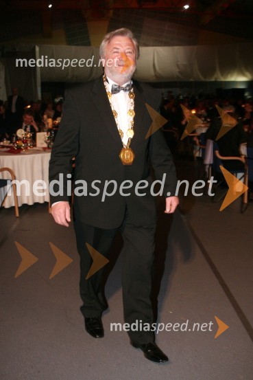 Tone Smolnikar, župan KamnikaŽupanov dobrodelni ples 2008