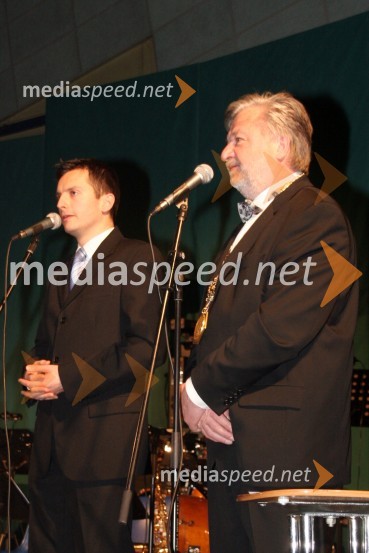 Marjan Šarec, igralec in Tone Smolnikar, župan KamnikaŽupanov dobrodelni ples 2008