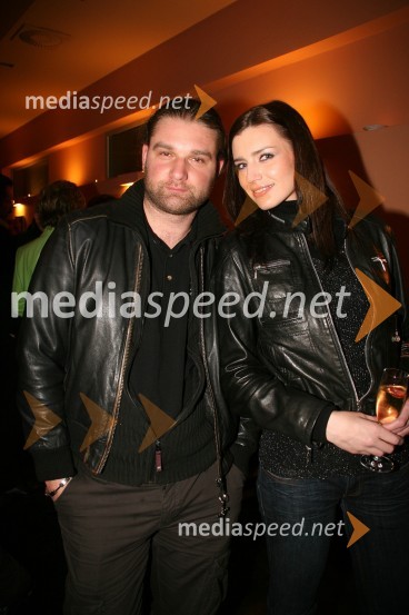 ... in Nataša Pinoza, Miss Universe 20061. vseslovensko srečanje manekenk in manekenov vseh generacij