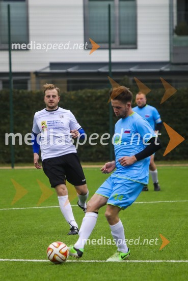  ... ;  Janez  Aljančič, nogometaš Vinske reprezentance SlovenijeVinska reprezentanca Slovenije proti reprezentanci Nemčije, prijateljska nogometna tekma