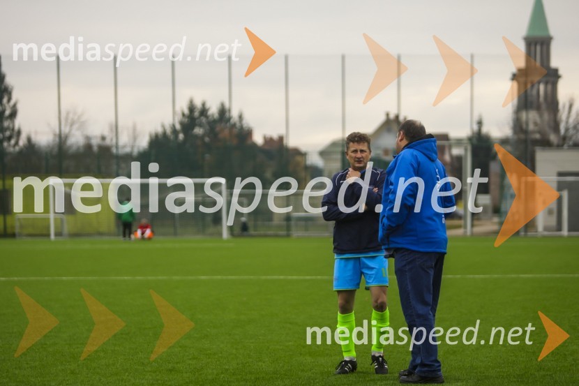  Danilo Steyer,   vinar, Steyer Vina; vinski vitez, predsednik Vinske reprezentance Slovenije;  ... Vinska reprezentanca Slovenije proti reprezentanci Nemčije, prijateljska nogometna tekma