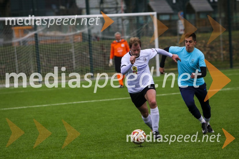  ... ;  Grega  Iršič, nogometaš Vinske reprezentance SlovenijeVinska reprezentanca Slovenije proti reprezentanci Nemčije, prijateljska nogometna tekma