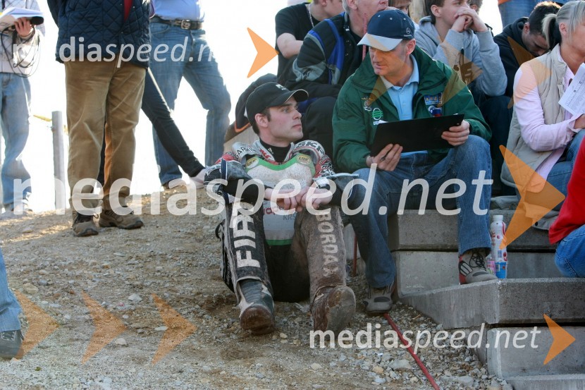 Jernej Kolenko (AMTK Ljubljana) in njegov trener Franci KalinSPEEDWAY DP posameznikov 2008 1. dirka, Skupina A