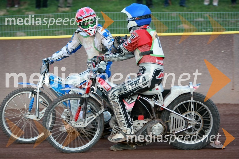 Matej Žagar in Jernej Kolenko (oba AMTK Ljubljana)SPEEDWAY DP posameznikov 2008 1. dirka, Skupina A