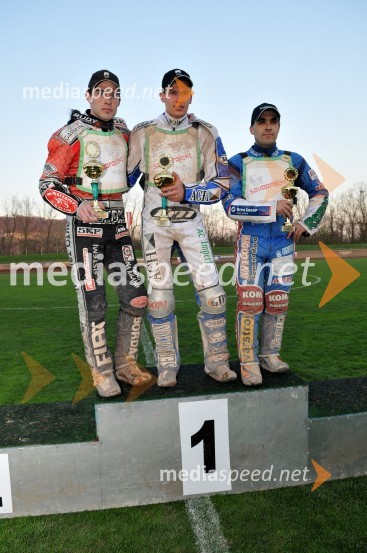 Jernej Kolenko (AMTK Ljubljana), Matej Žagar (AMTK Ljubljana) in Izak Šantej (AMD Krško)SPEEDWAY DP posameznikov 2008 1. dirka, Skupina A