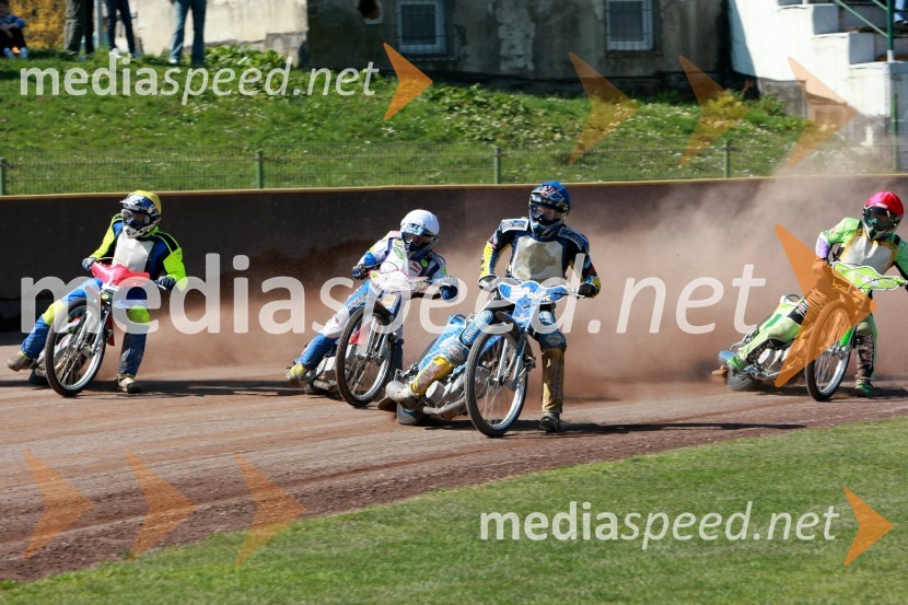 Aljoša Remih (AMD Krško), Simon Lukas (Avstrija), Renato Cvetko (SK Unia Goričan), Josef Fasching (Avstrija)SPEEDWAY DP posameznikov 2008 1. dirka, Skupina B