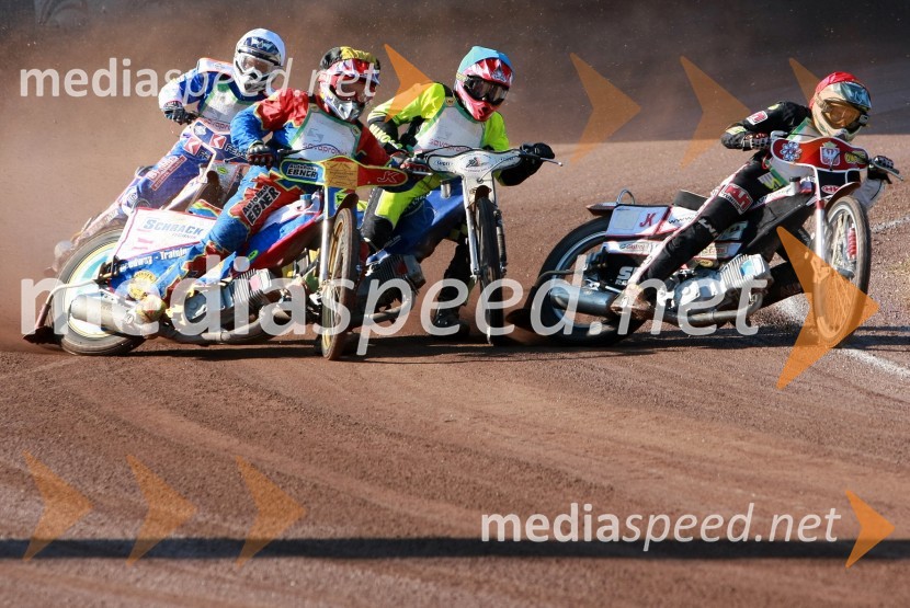 Matija Duh (AMD Krško), Heinrich Schatzer (Avstrija), Nikola Martinec (SK Prelog), Manuel Hauzinger (Avstrija)SPEEDWAY DP posameznikov 2008 1. dirka, Skupina A