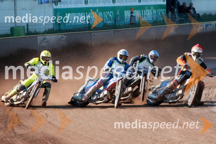 Nikola Martinec (SK Prelog), Izak Šantej (AMD Krško), Heinrich Schatzer, Manuel Novotny (oba Avstrija)SPEEDWAY DP posameznikov 2008 1. dirka, Skupina A