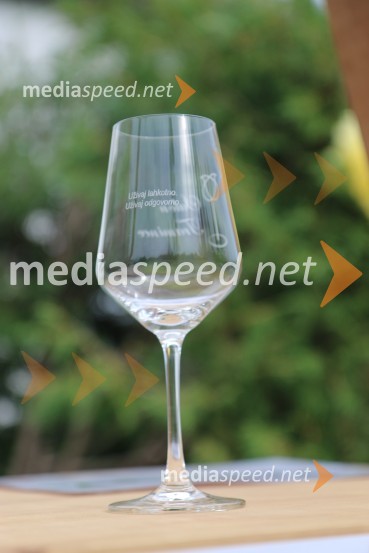 Uživaj lahkotno, uživaj odgovorno!