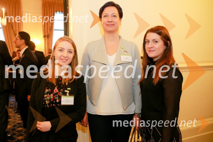  Špela Drobnič Rener, Britansko-slovenska gospodarska zbornica;  Darja Slokar, Veleposlaništvo Republike Slovenije v Londonu;  Aleksandra Barič, business consultant, Britansko-slovenska gospodarska zbornicaInvest in Slovenija, konferenca