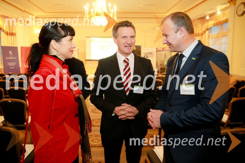 Dr. Jerca Legan Cvikl, podpredsednica SILA-IWCL in predsednica odbora SILA GALA;  Milan Martin Cvikl, evropski funkcionar;  Aleš   Cantarutti, državni sekretar, Ministrstvo za gospodarski razvoj in tehnologijoInvest in Slovenija, konferenca