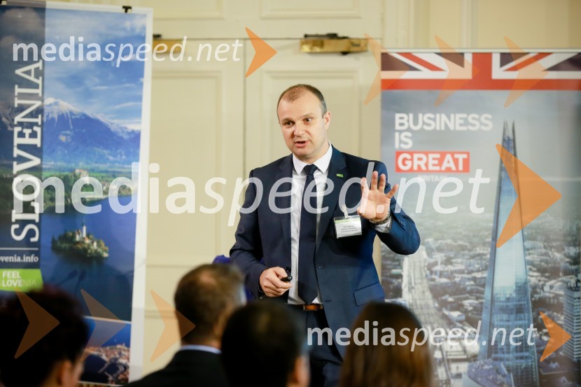  Aleš   Cantarutti, državni sekretar, Ministrstvo za gospodarski razvoj in tehnologijoInvest in Slovenija, konferenca