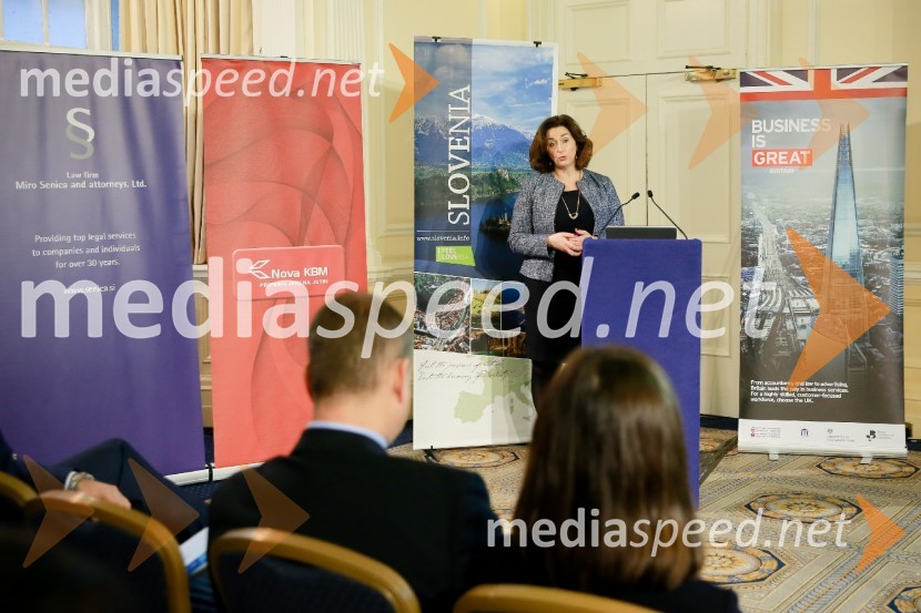  Vedrana Jelušić Kašić, regionalna direktorica za Hrvaško, Slovenijo, Madžarsko in Slovaško pri EBRDInvest in Slovenija, konferenca