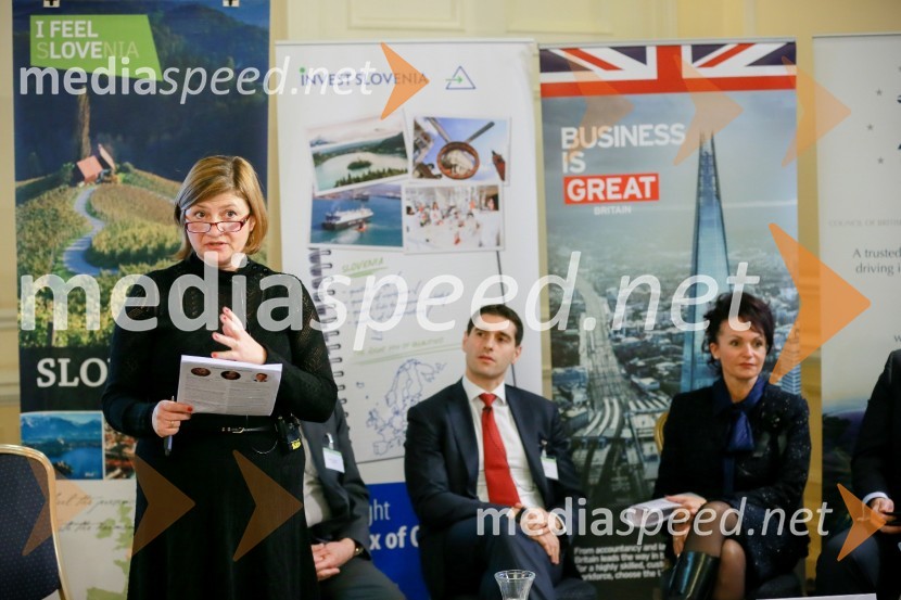  Anne-Marie Martin, direktorica COBCOEInvest in Slovenija, konferenca