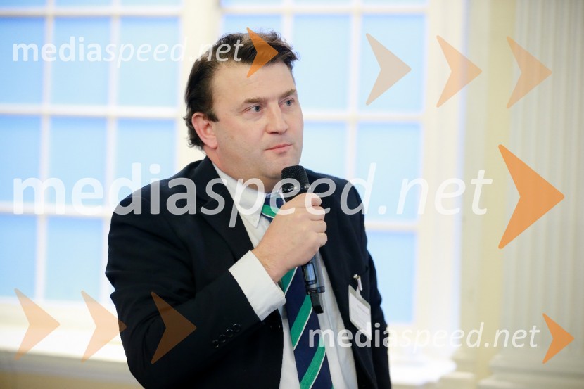 Invest in Slovenija, konferenca