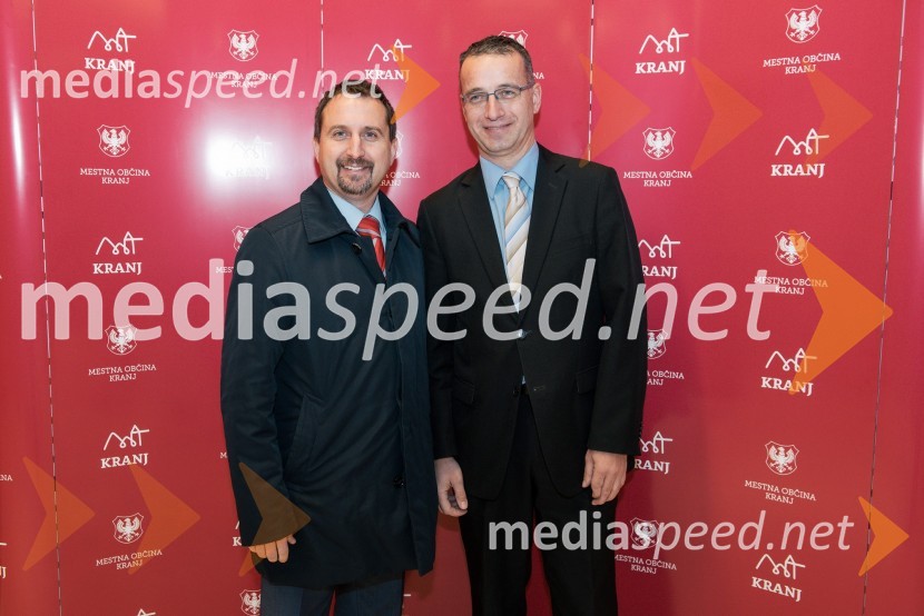  Igor  Velov, mestni svetnik Mo Kranj, NSI;  Boris Vehovec,  podžupan Mestne občine KranjS slavnostno akademijo obeležili praznik Mestne občine Kranj in zadnje leto županovanja Boštjana Trilarja