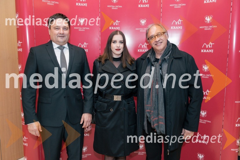  Boštjan Trilar, župan mestne občine Kranj;  Maja Hribernik Pestner;  Oto Pestner, pevecS slavnostno akademijo obeležili praznik Mestne občine Kranj in zadnje leto županovanja Boštjana Trilarja