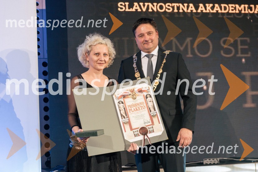  Barbara Kušar, KD Gimnazije Kranj;  Boštjan Trilar, župan mestne občine KranjS slavnostno akademijo obeležili praznik Mestne občine Kranj in zadnje leto županovanja Boštjana Trilarja